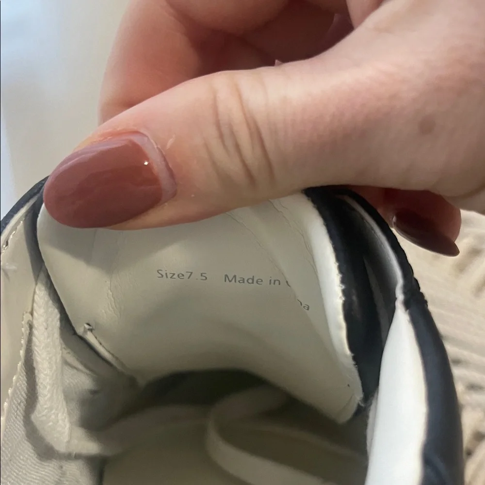 Dolce Vita Black Platform Sneakers - Picture 4 of 10